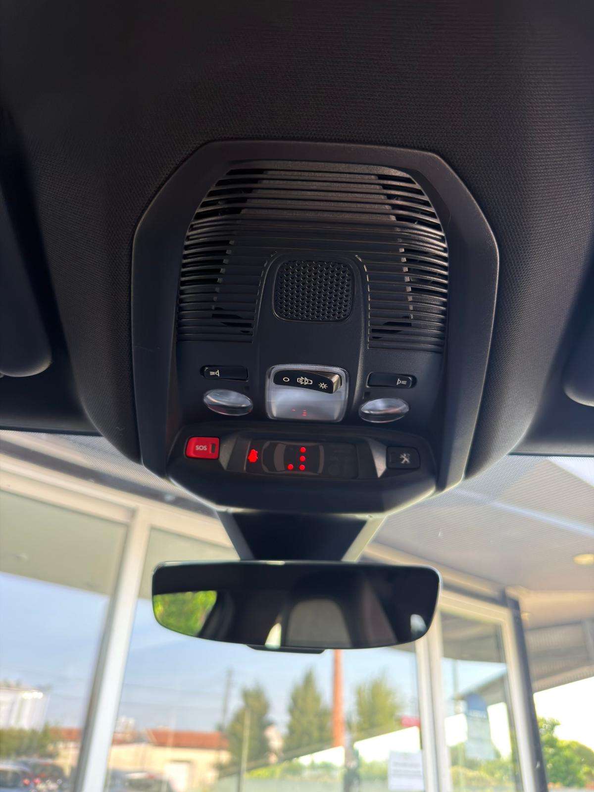 peugeot-3008-2021-hibrido-a-gasolina-1598cc