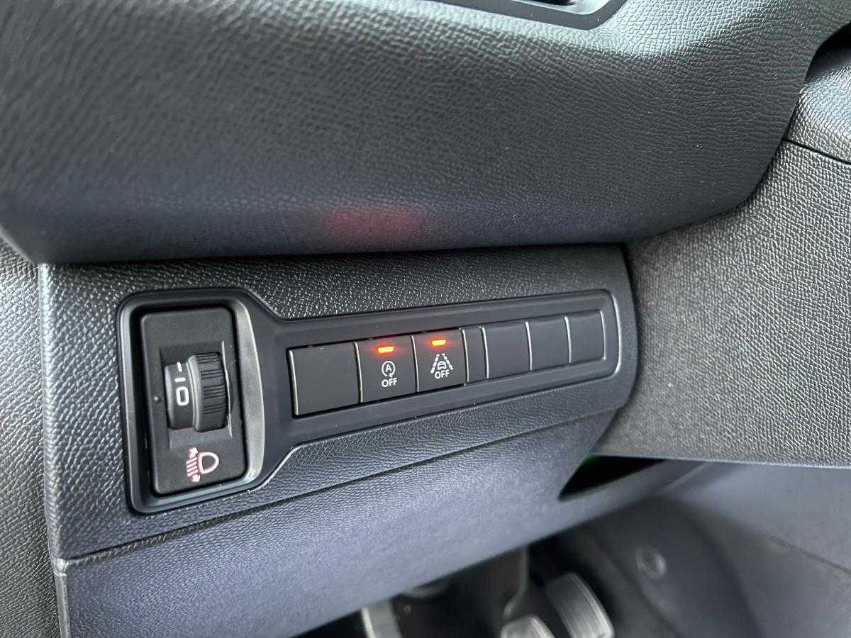 peugeot-308-2020-diesel-1499cc