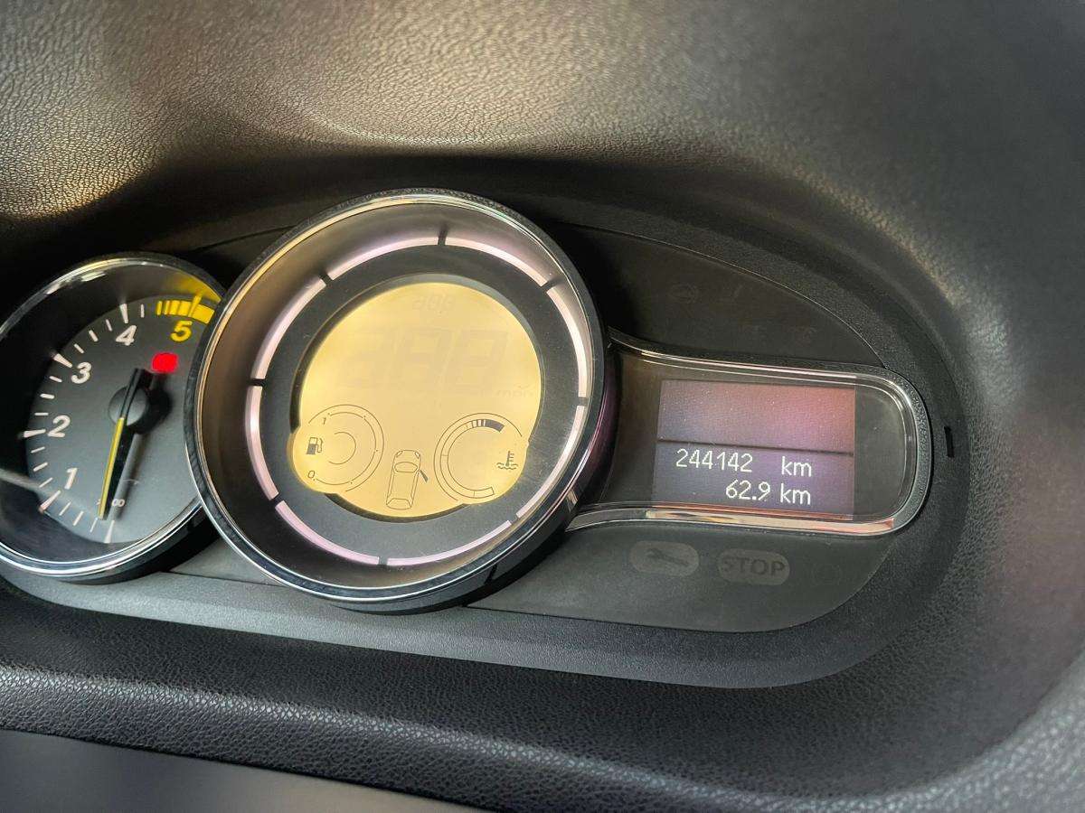 renault-megane-break-2010-diesel-1461cc