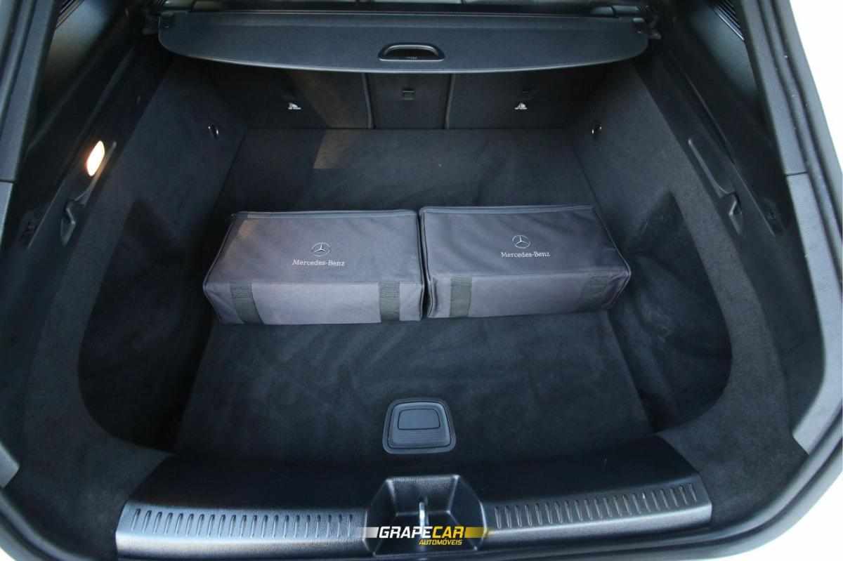 mercedes-benz-cla-250-e-2021-gasolina-1332cc