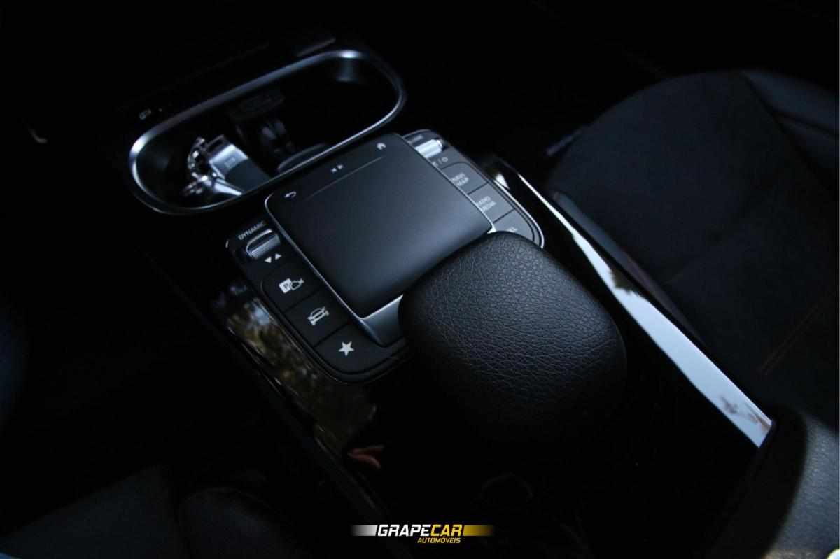 mercedes-benz-cla-250-e-2021-gasolina-1332cc