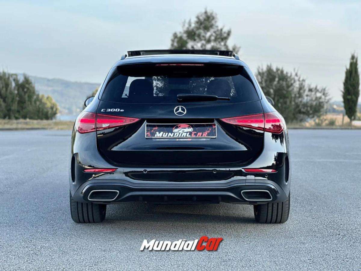 mercedes-benz-classe-c-300-e-2023-hibrido-a-gasolina-1999cc