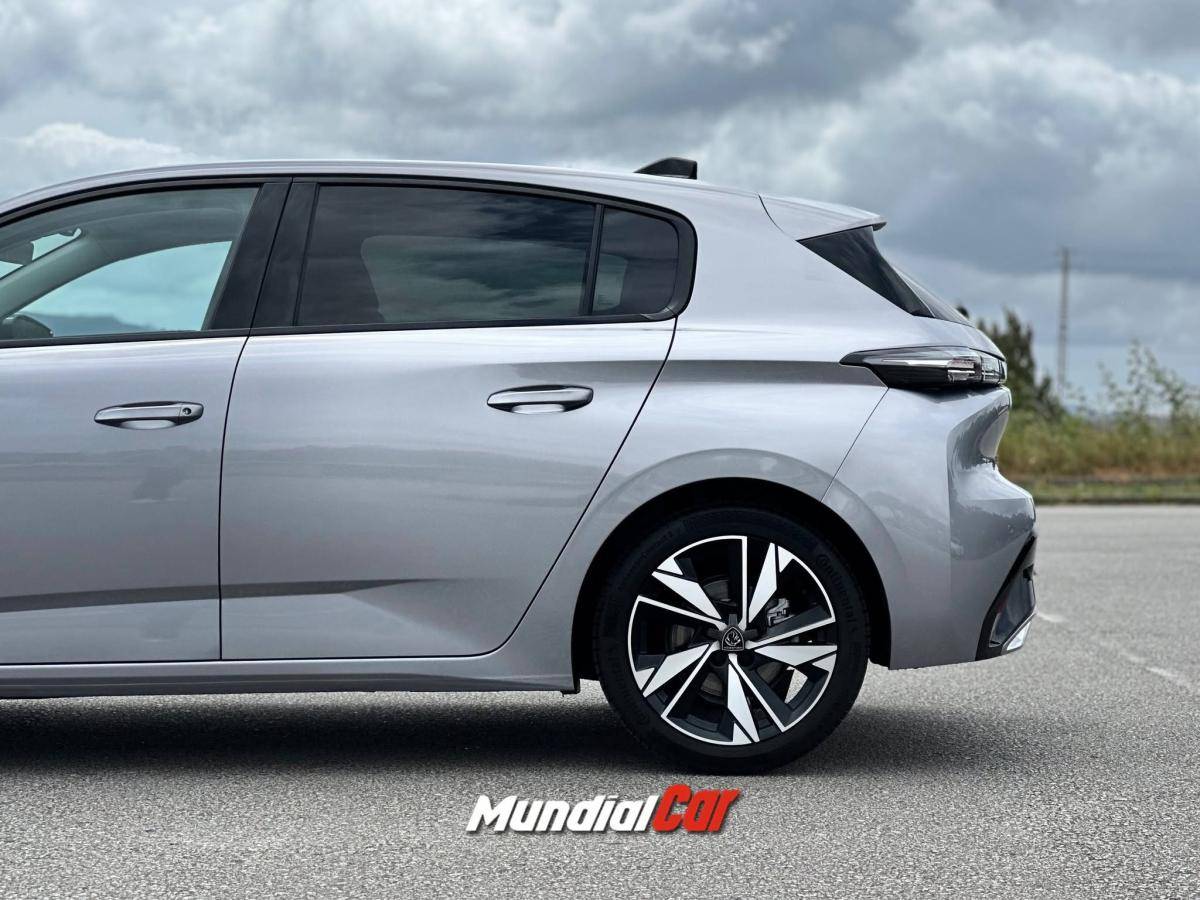 peugeot-308-2022-gasolina-1199cc