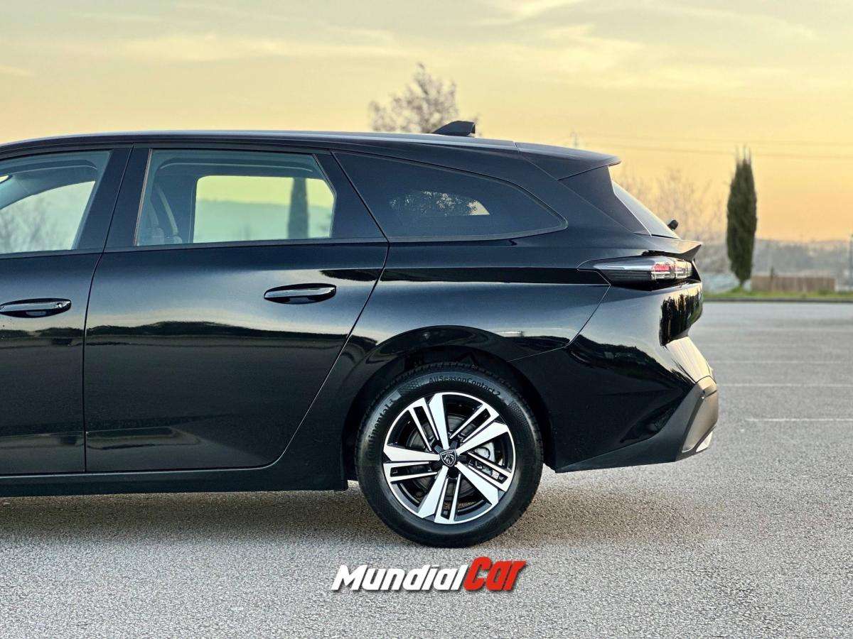 peugeot-308-2023-gasolina-1199cc