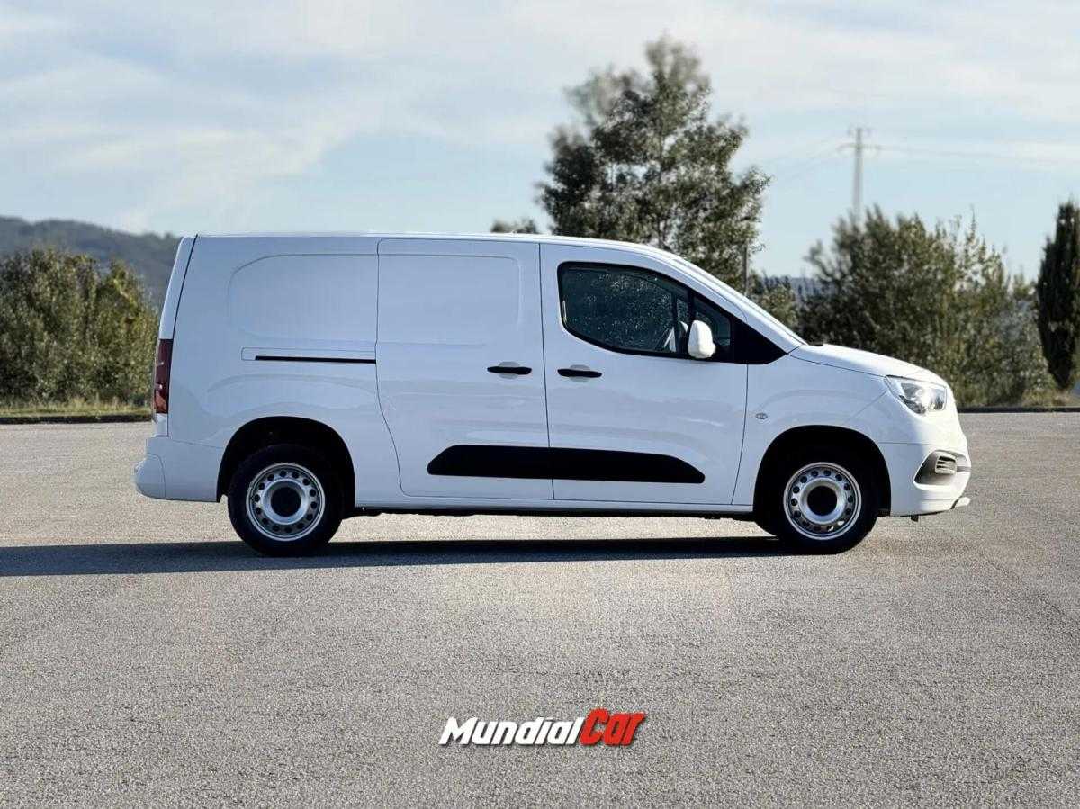 opel-combo-2021-diesel-1499cc