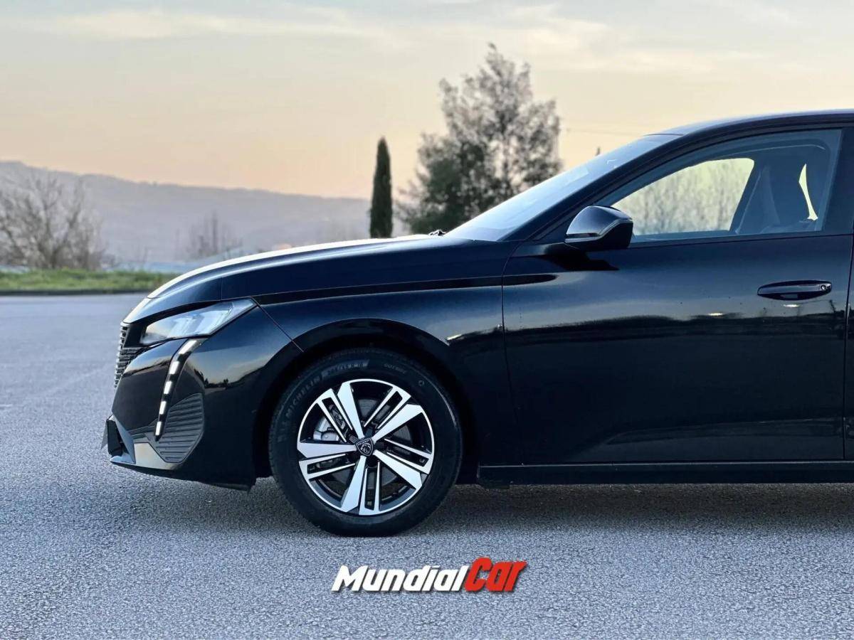peugeot-308-2023-gasolina-1199cc