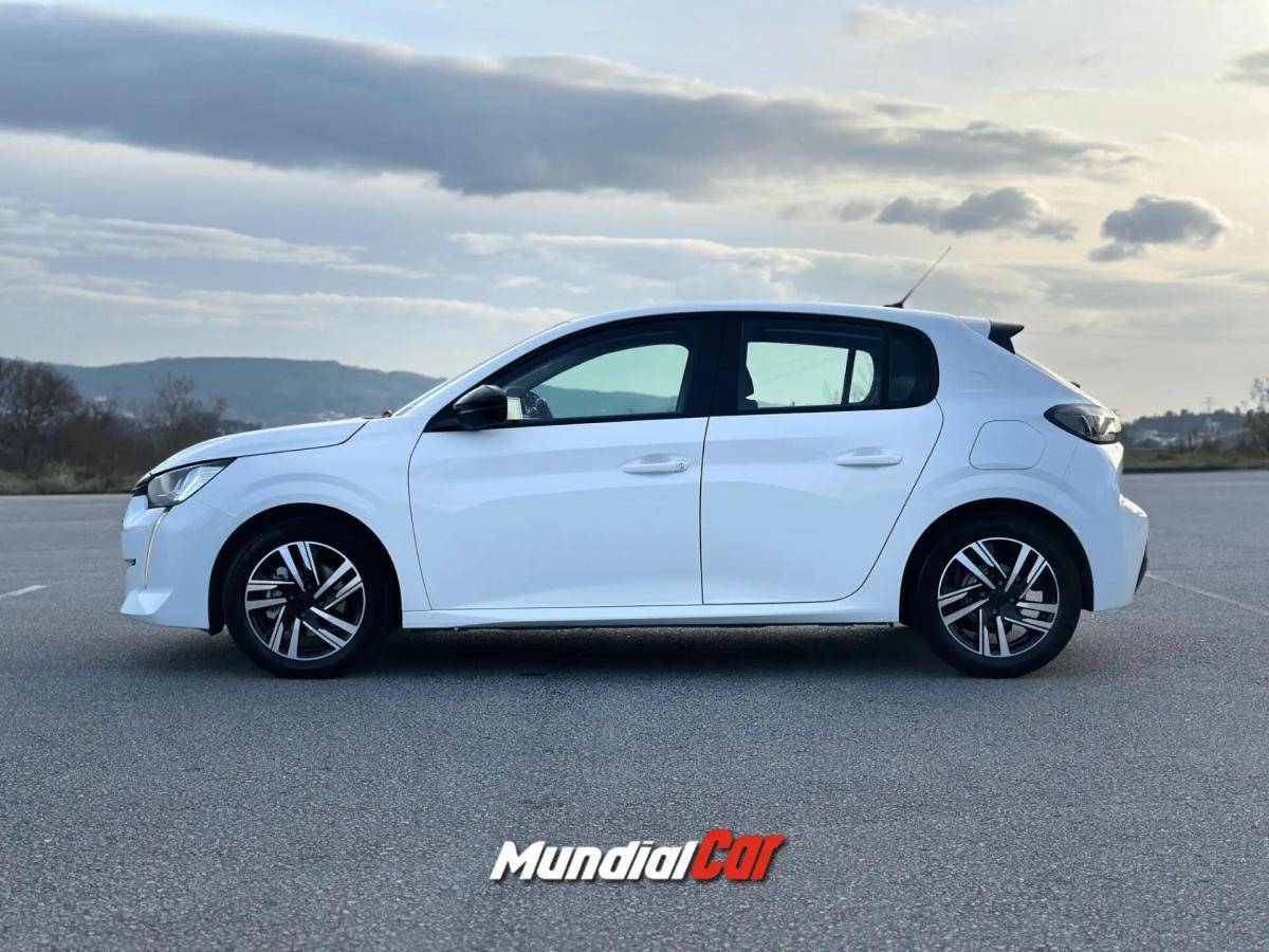 peugeot-208-2022-diesel-1499cc
