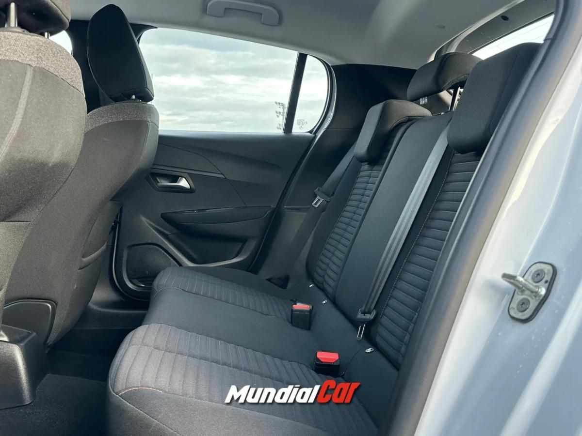 peugeot-208-2022-diesel-1499cc
