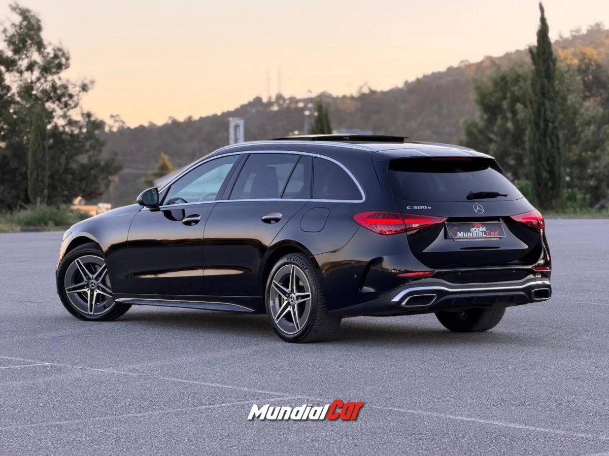 mercedes-benz-classe-c-300-e-2023-hibrido-a-gasolina-1999cc