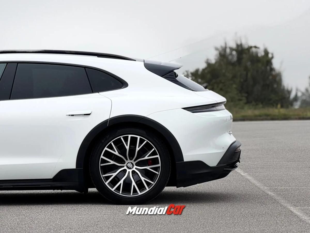 porsche-taycan-2022-eletrico-0cc