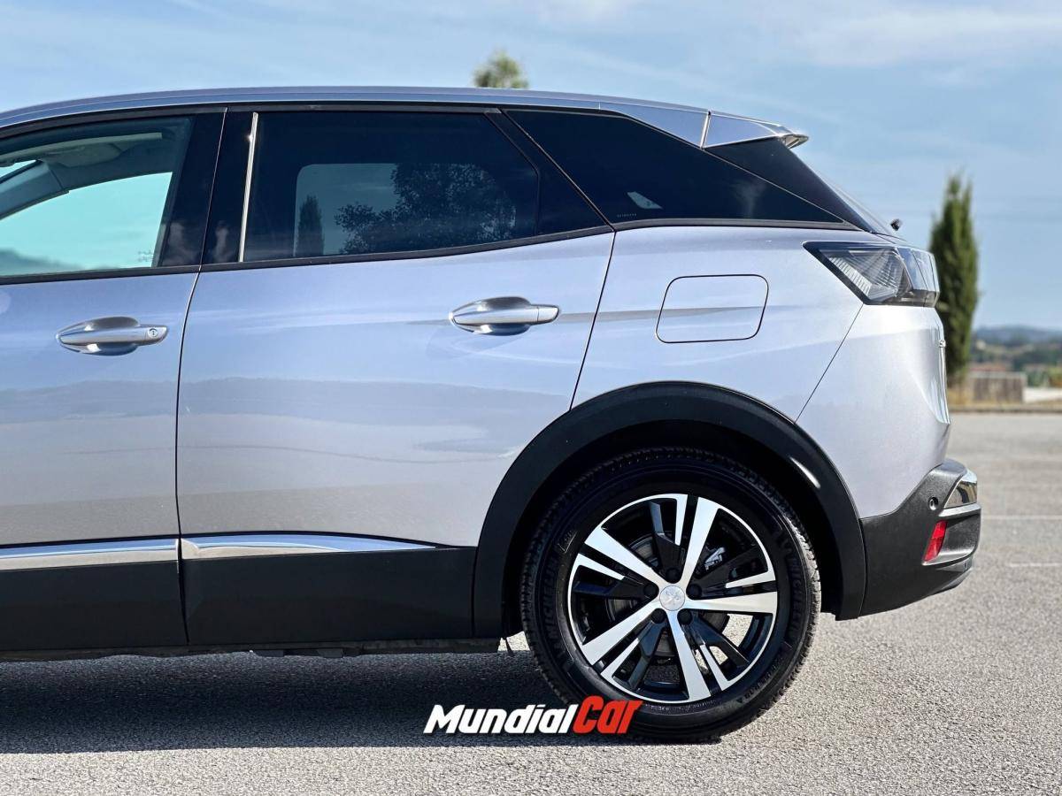 peugeot-3008-2022-hibrido-a-gasolina-1598cc