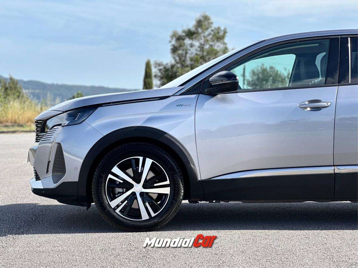 peugeot-3008-2022-hibrido-a-gasolina-1598cc