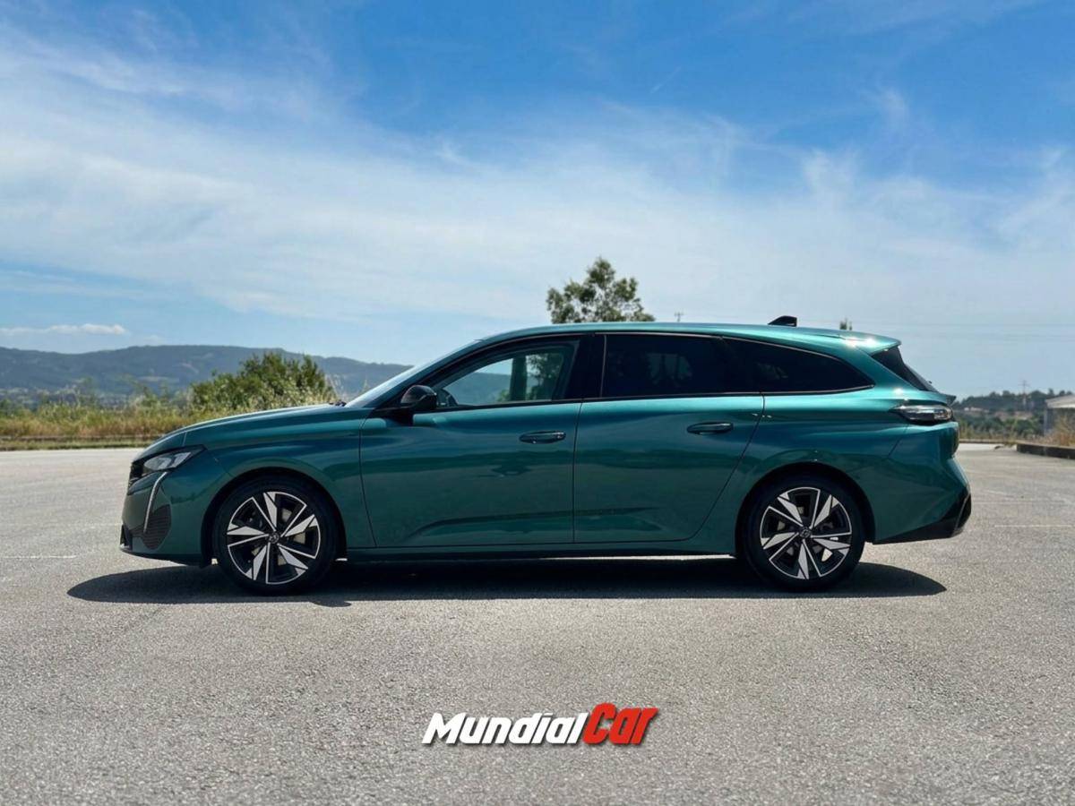 peugeot-308-sw-2022-diesel-1499cc