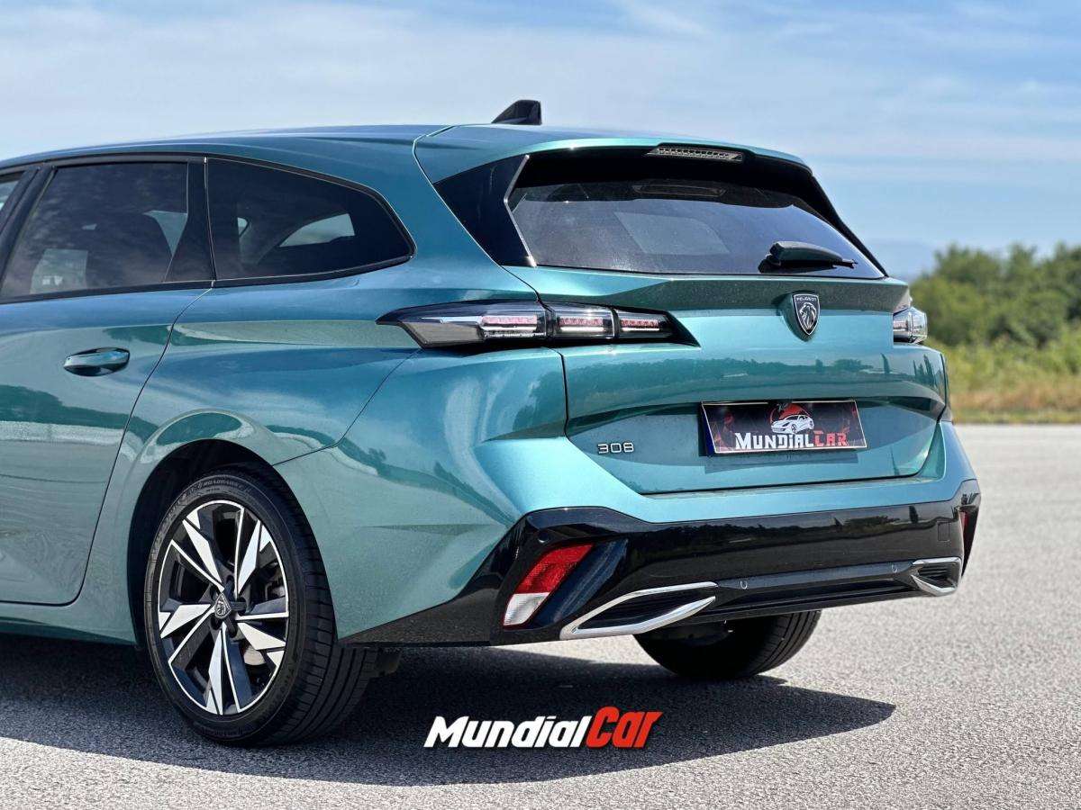 peugeot-308-sw-2022-diesel-1499cc