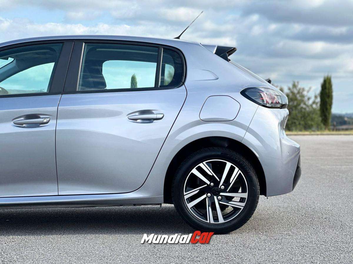 peugeot-208-2023-gasolina-1199cc