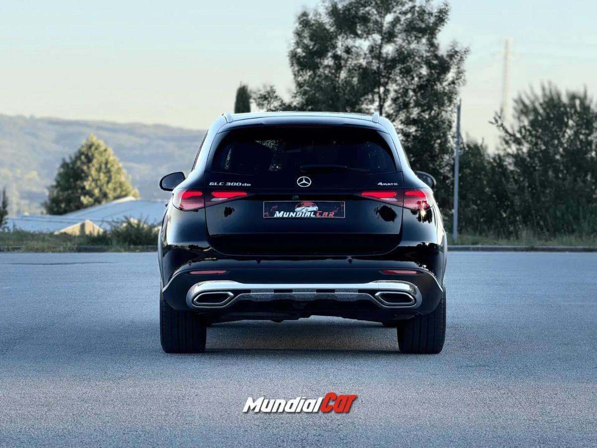 mercedes-benz-glc-300-de-4matic-2023-hibrido-a-diesel-1993cc