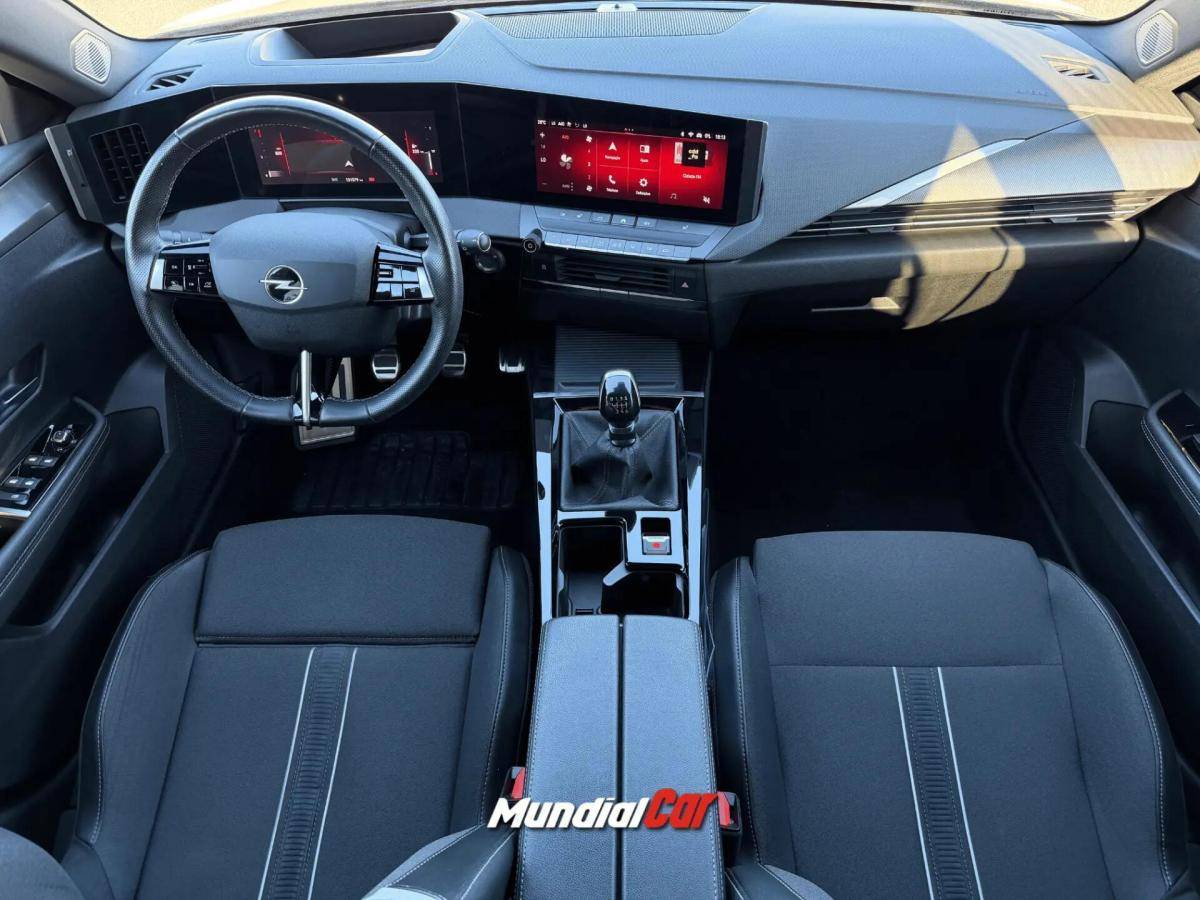 opel-astra-2023-gasolina-1199cc