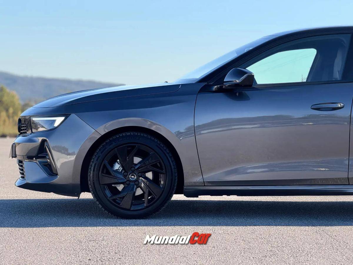 opel-astra-2023-gasolina-1199cc