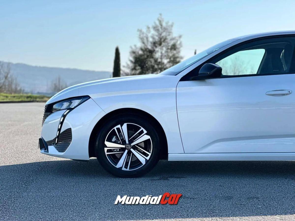 peugeot-308-sw-2022-diesel-1499cc