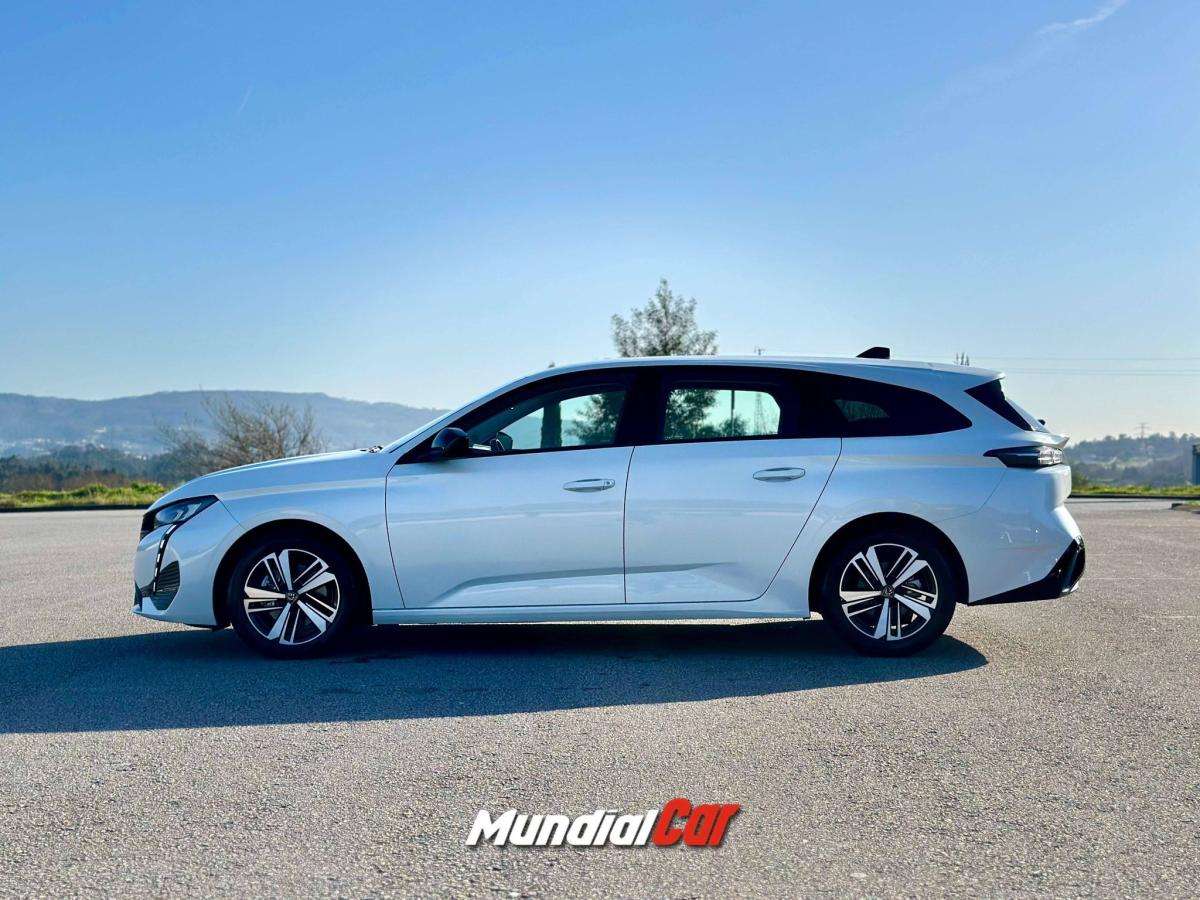 peugeot-308-sw-2022-diesel-1499cc