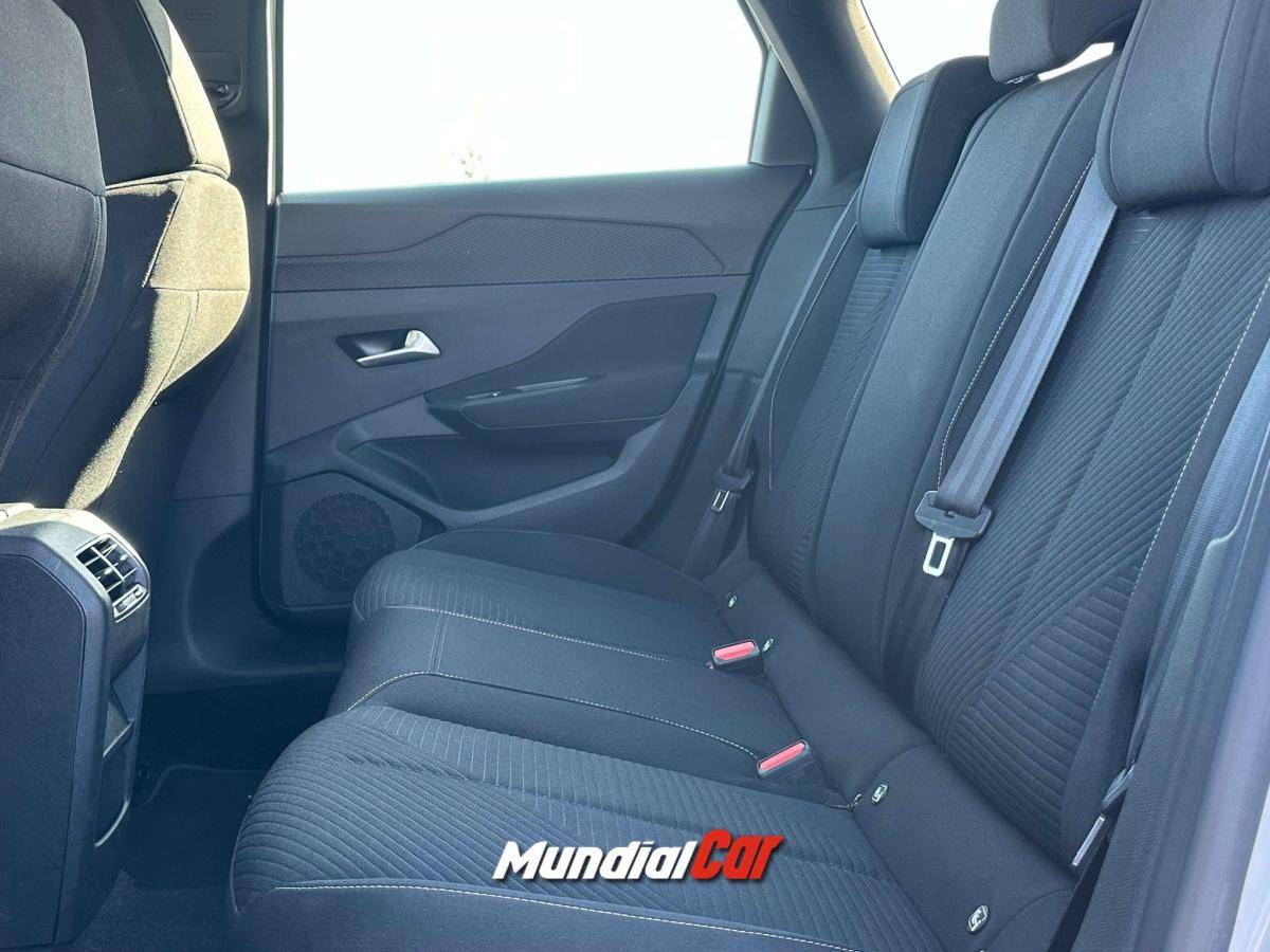 peugeot-308-sw-2022-diesel-1499cc