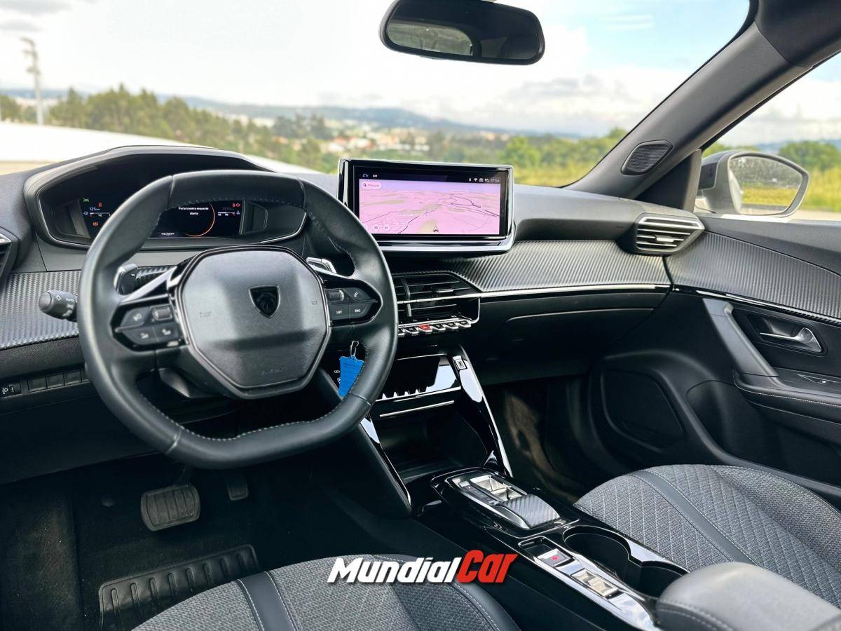 peugeot-2008-2023-gasolina-1199cc