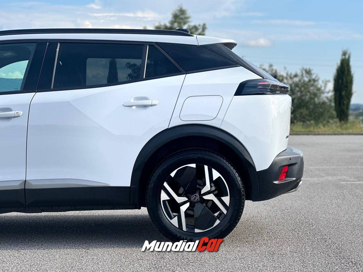 peugeot-2008-2023-gasolina-1199cc