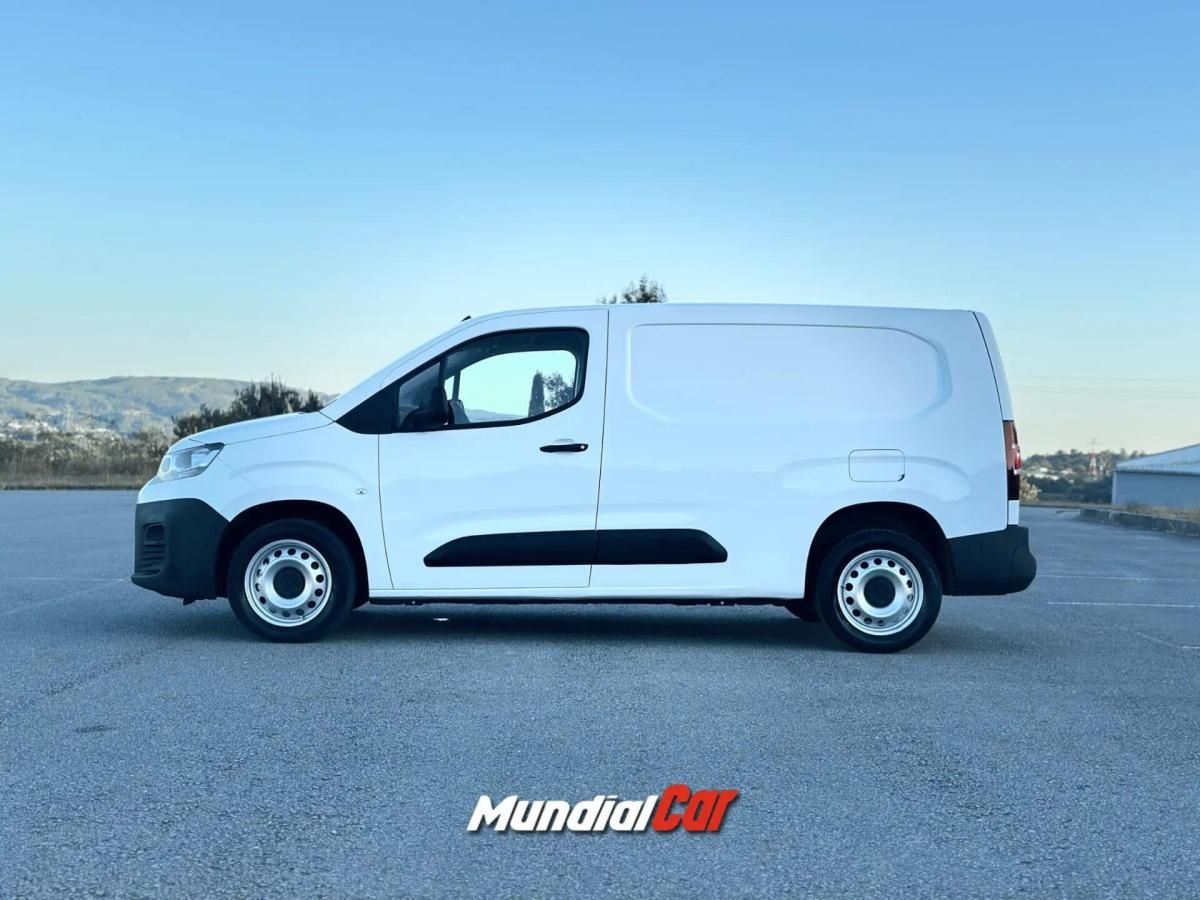 citroen-berlingo-2022-diesel-1499cc