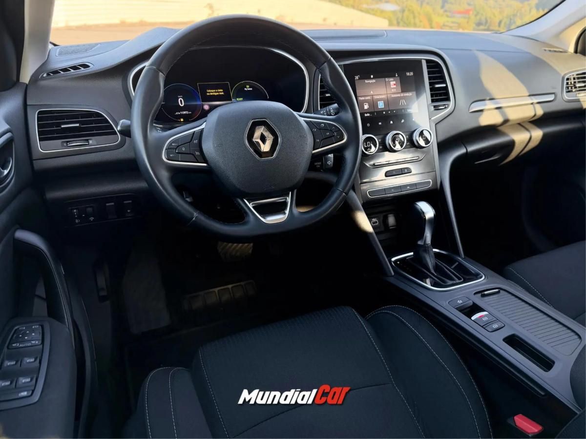 renault-megane-sport-tourer-2022-hibrido-a-gasolina-1598cc