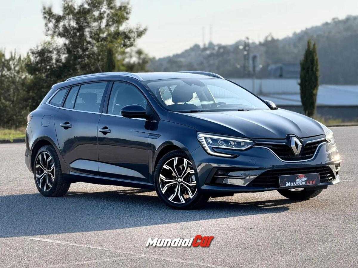 renault-megane-sport-tourer-2022-hibrido-a-gasolina-1598cc
