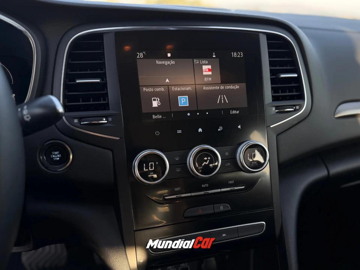 renault-megane-sport-tourer-2022-hibrido-a-gasolina-1598cc
