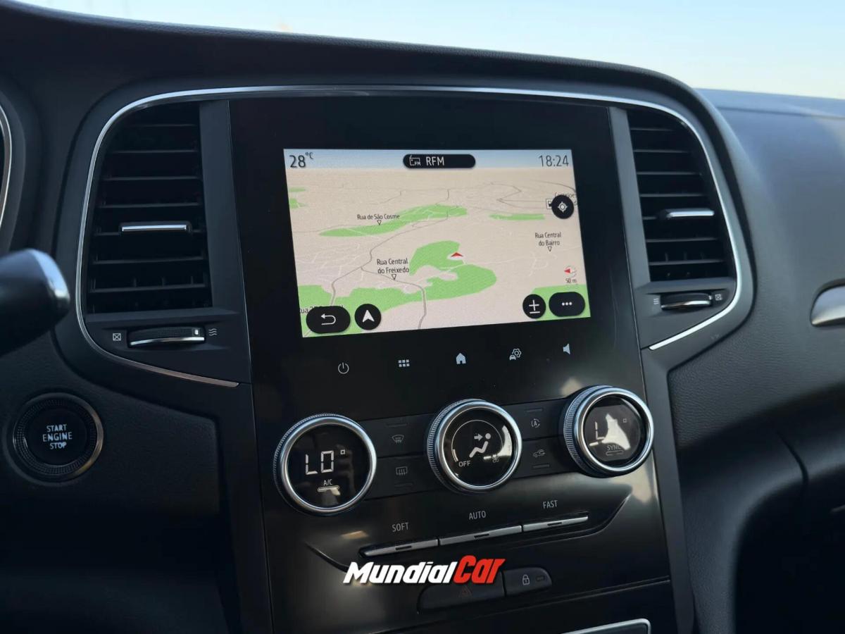 renault-megane-sport-tourer-2022-hibrido-a-gasolina-1598cc