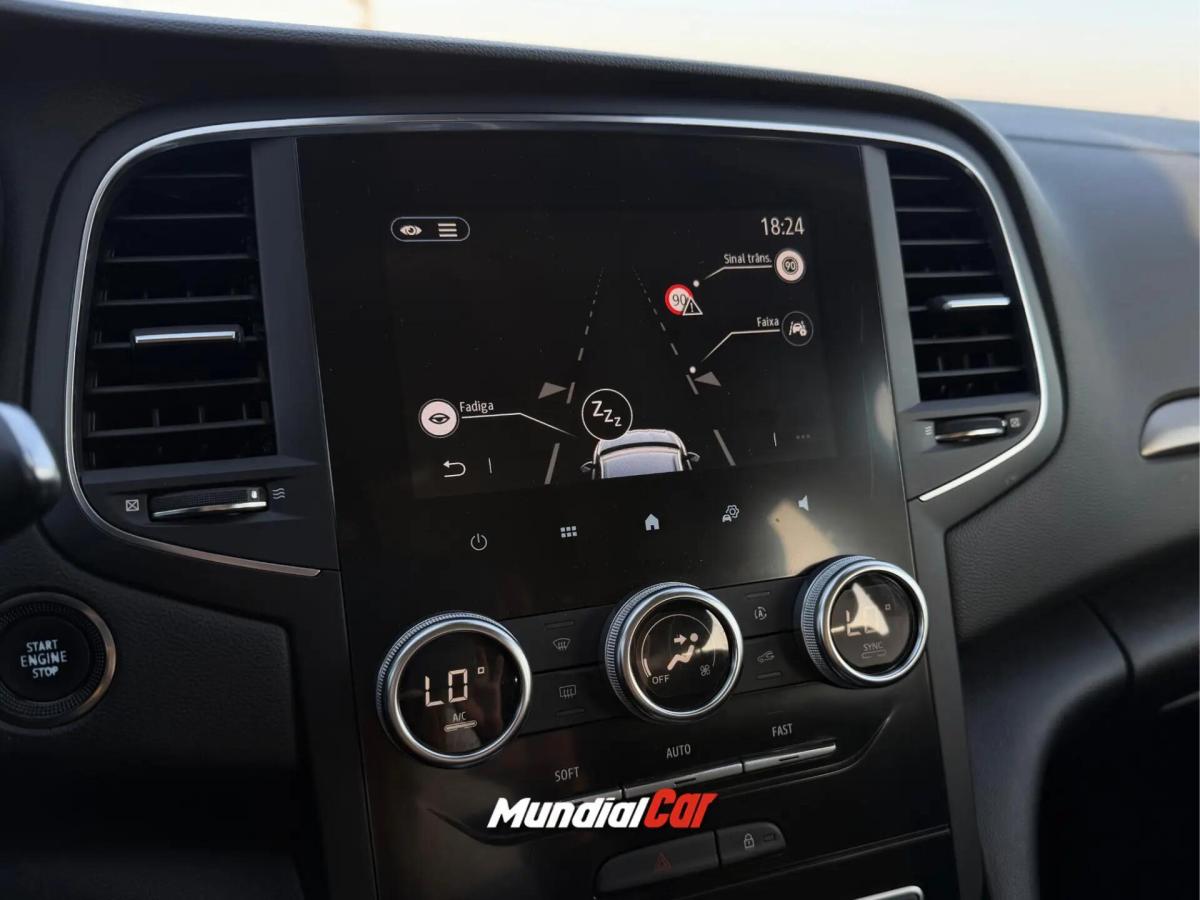 renault-megane-sport-tourer-2022-hibrido-a-gasolina-1598cc