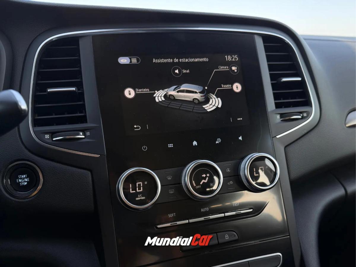 renault-megane-sport-tourer-2022-hibrido-a-gasolina-1598cc