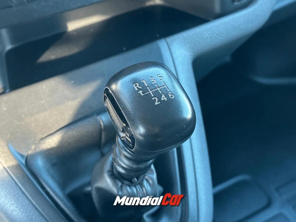 citroen-jumpy-2021-diesel-1499cc