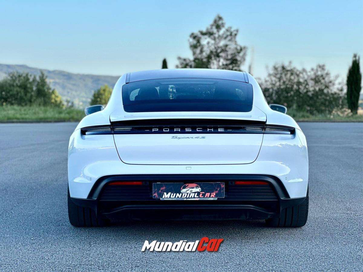 porsche-taycan-2022-eletrico-0cc