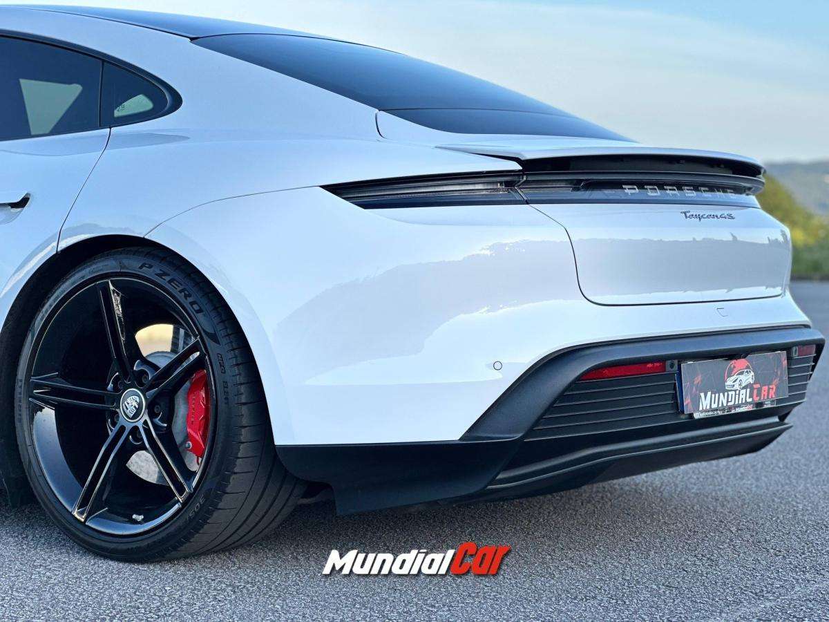 porsche-taycan-2022-eletrico-0cc