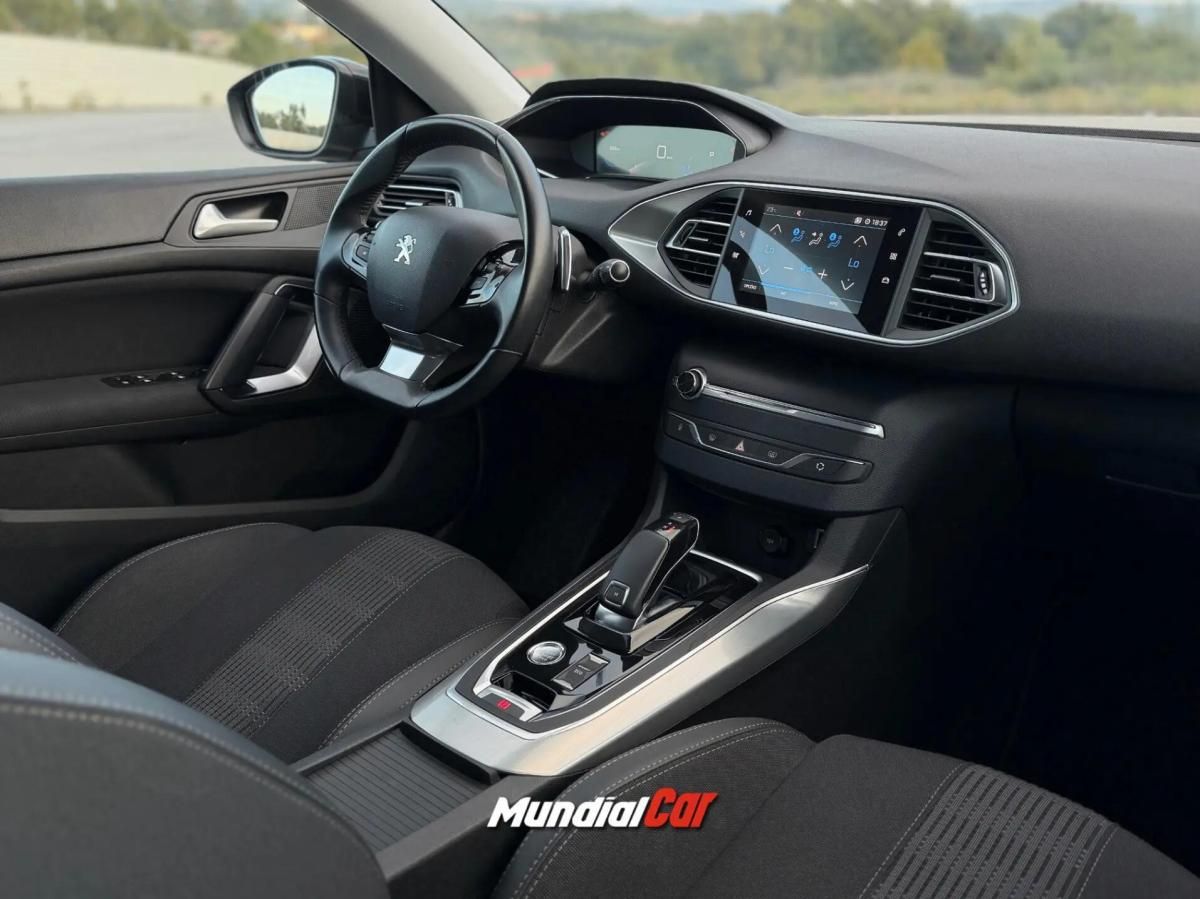 peugeot-308-2021-gasolina-1199cc