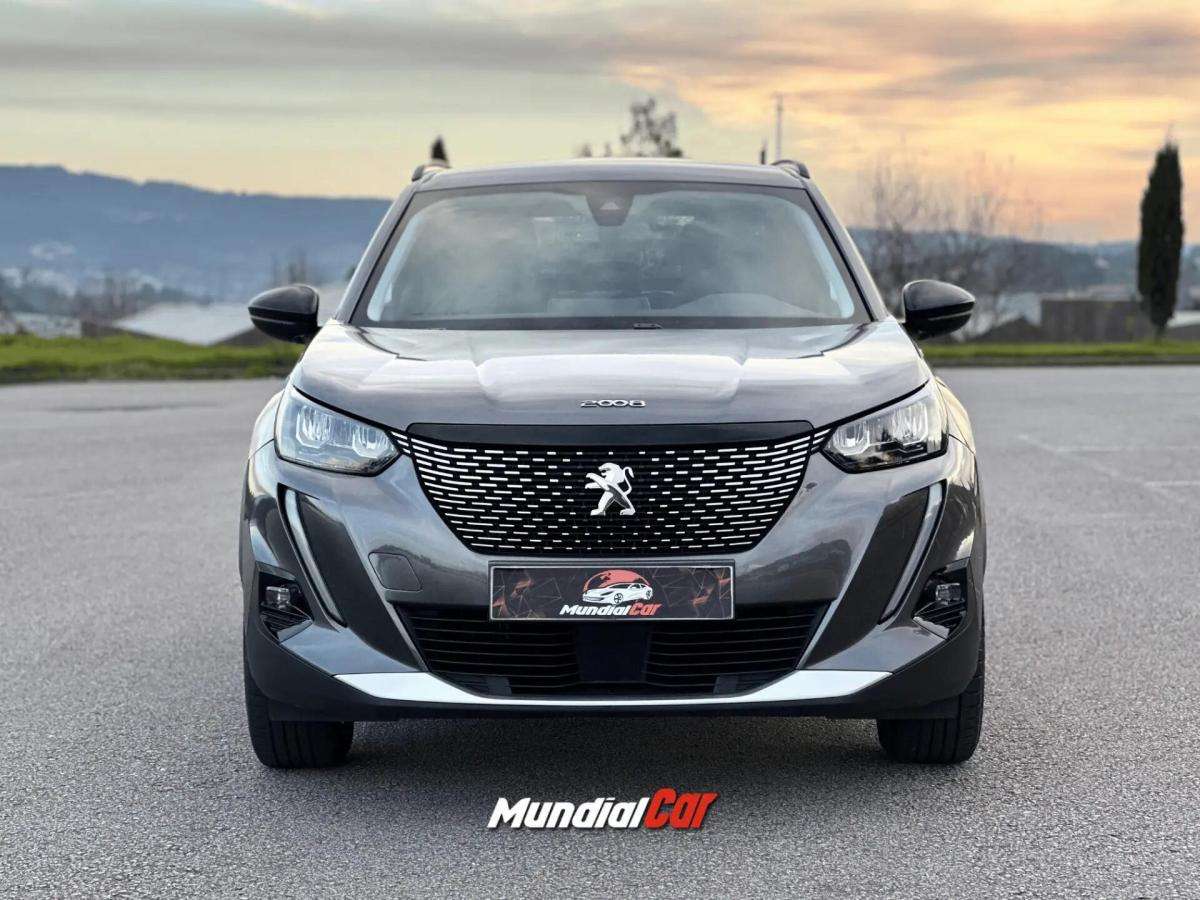 peugeot-2008-2023-gasolina-1199cc