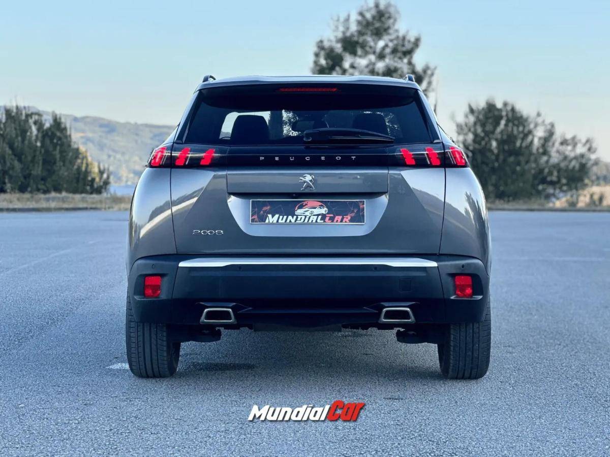 peugeot-2008-2023-gasolina-1199cc