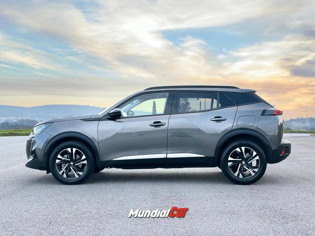 peugeot-2008-2023-gasolina-1199cc