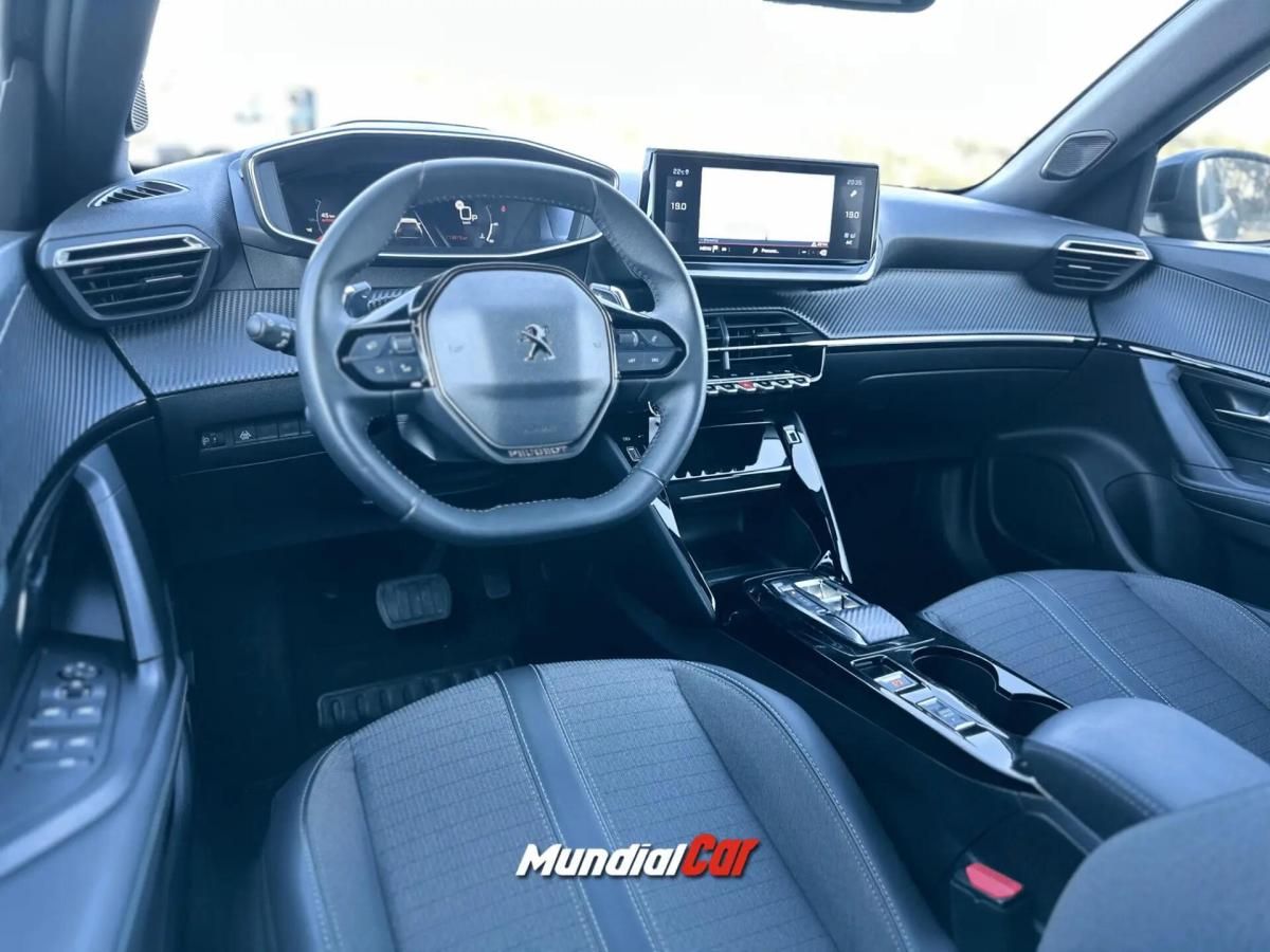 peugeot-2008-2023-gasolina-1199cc