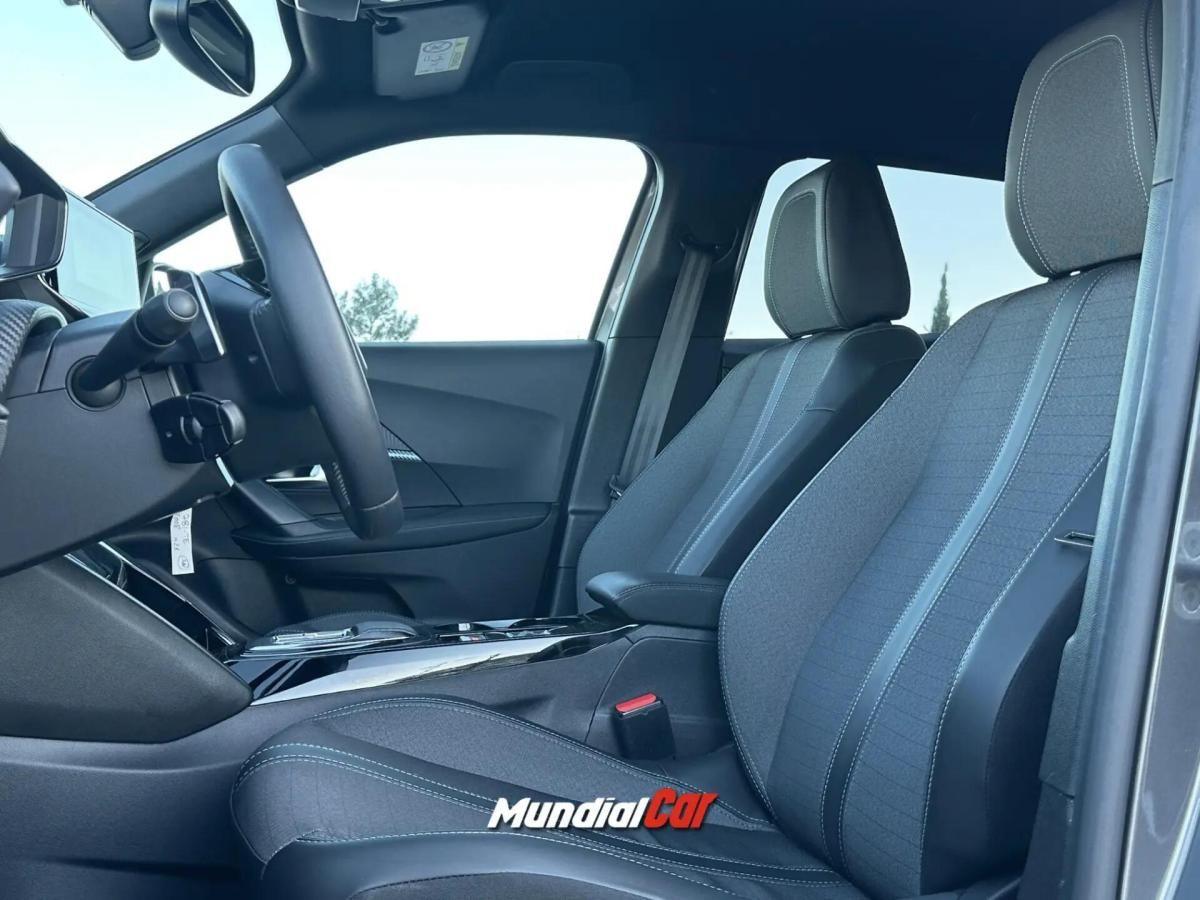 peugeot-2008-2023-gasolina-1199cc
