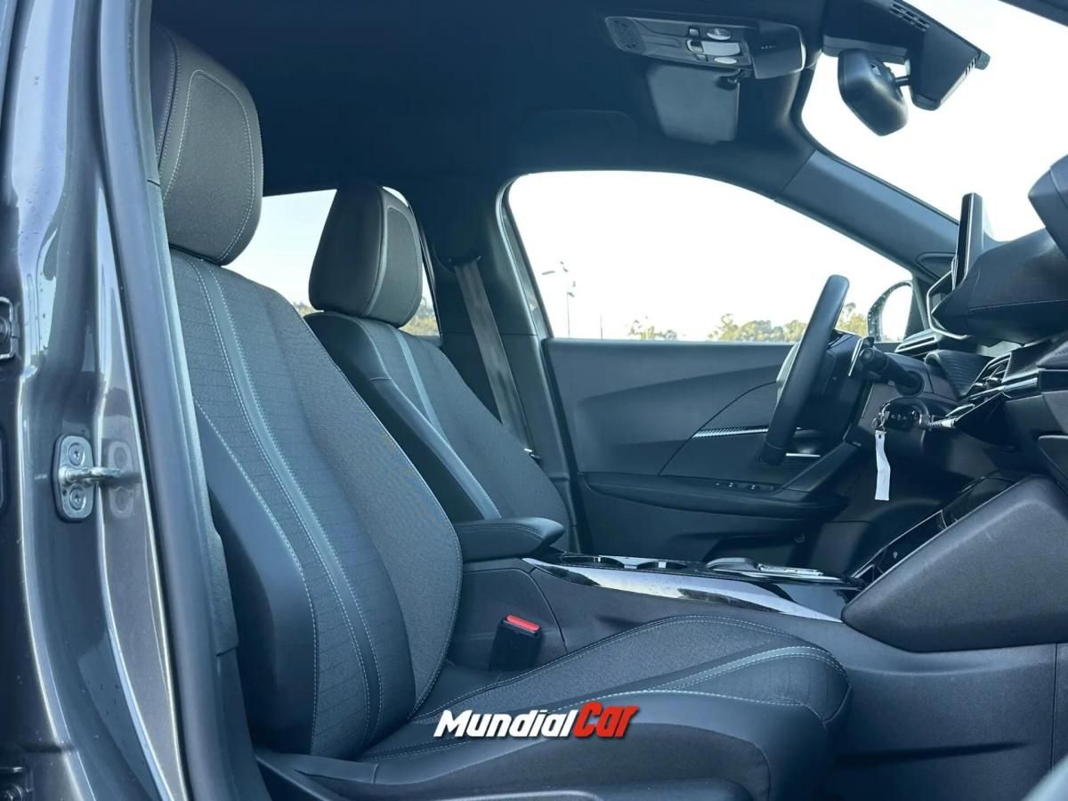 peugeot-2008-2023-gasolina-1199cc