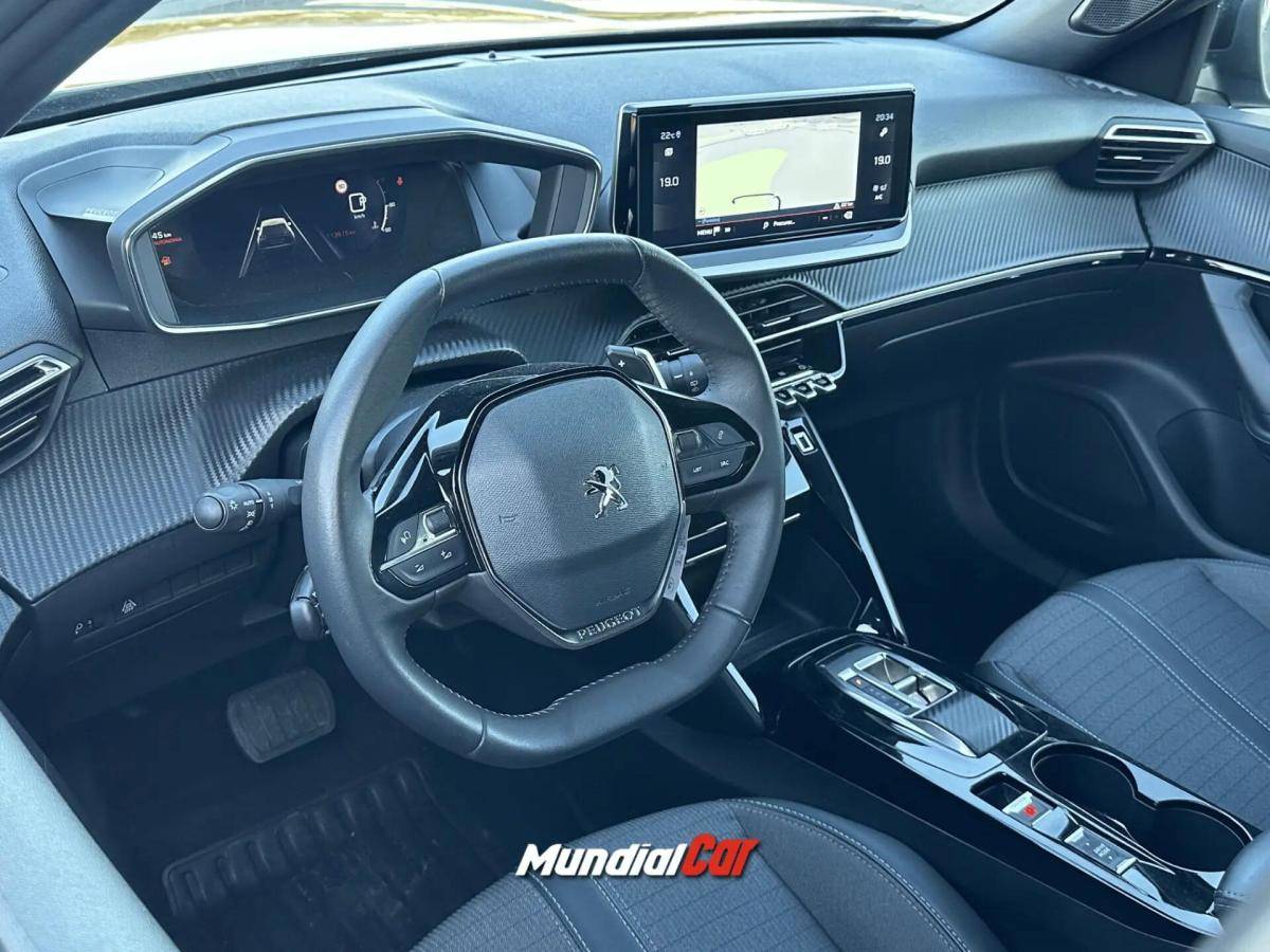 peugeot-2008-2023-gasolina-1199cc