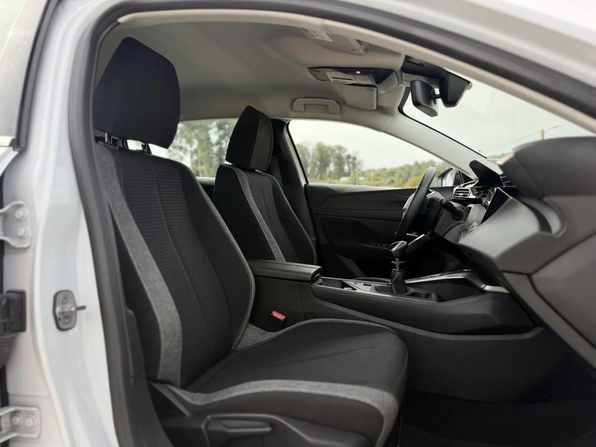 peugeot-308-2024-gasolina-1199cc