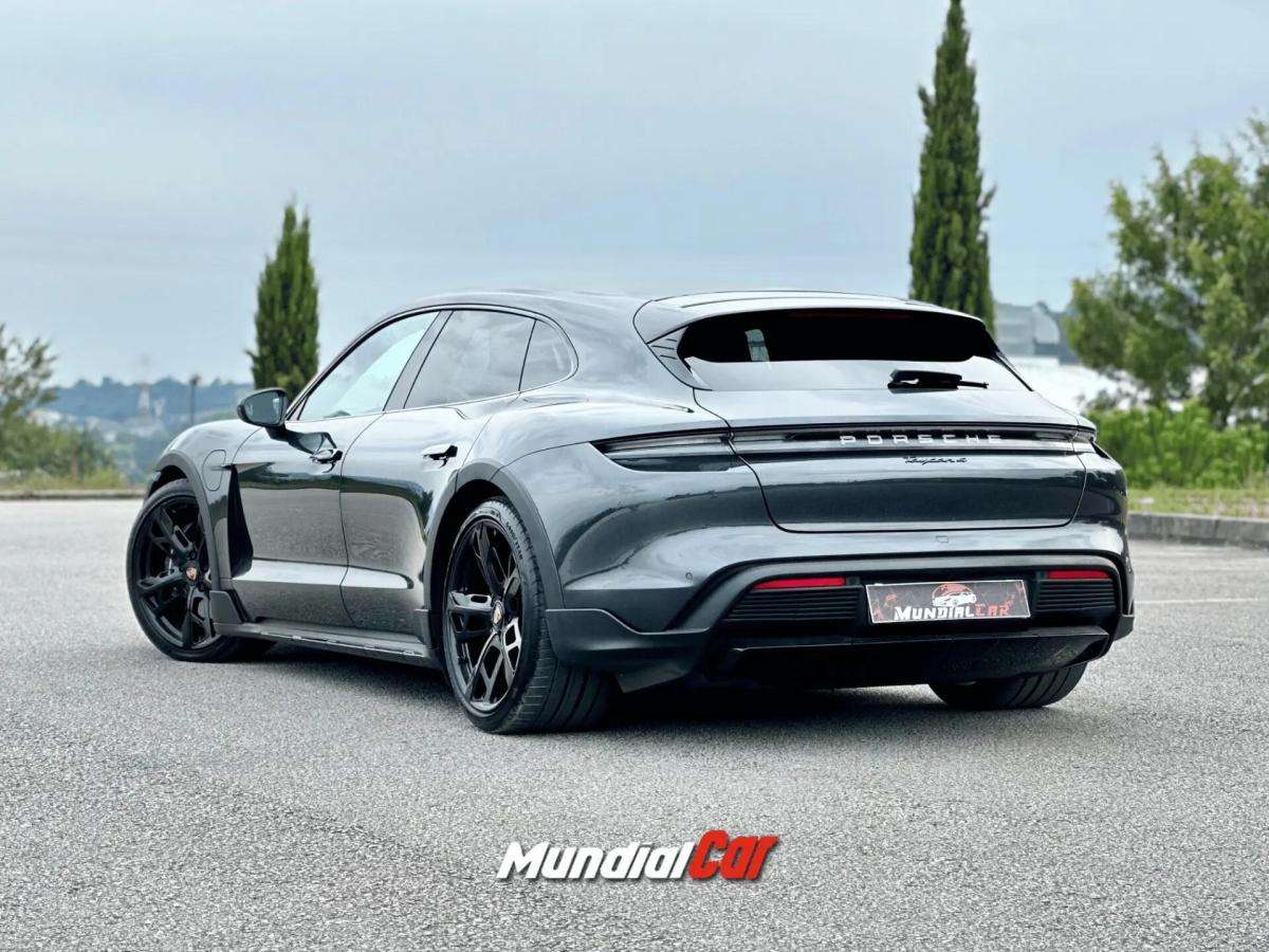 porsche-taycan-2023-eletrico-0cc
