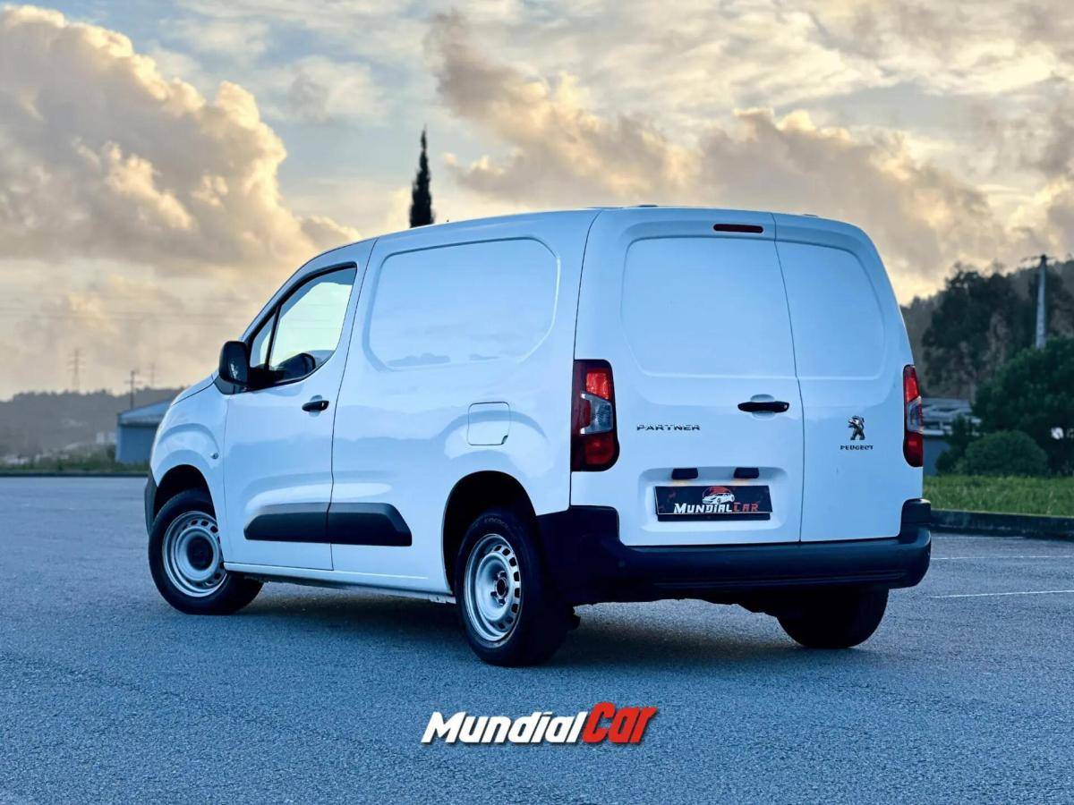 peugeot-partner-2019-diesel-1560cc