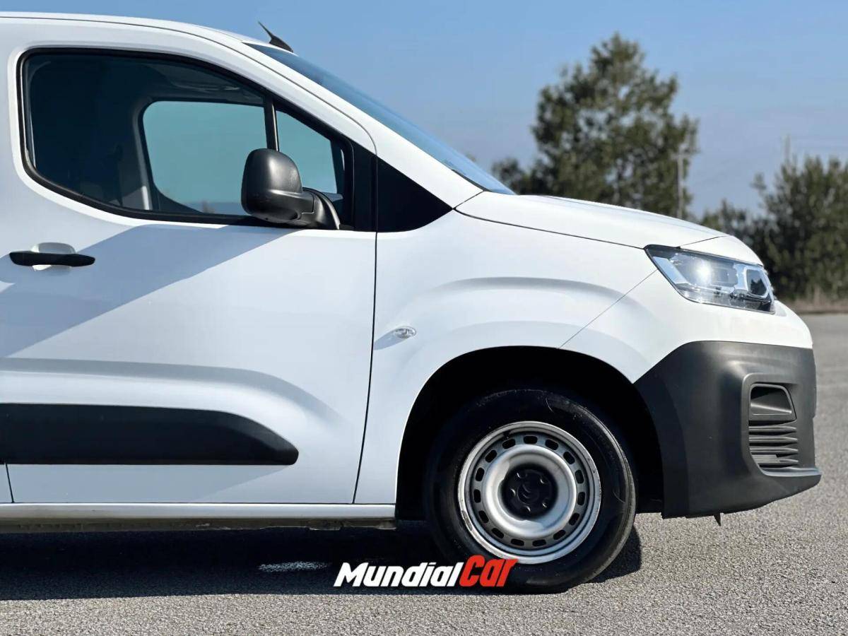 citroen-berlingo-2021-diesel-1499cc