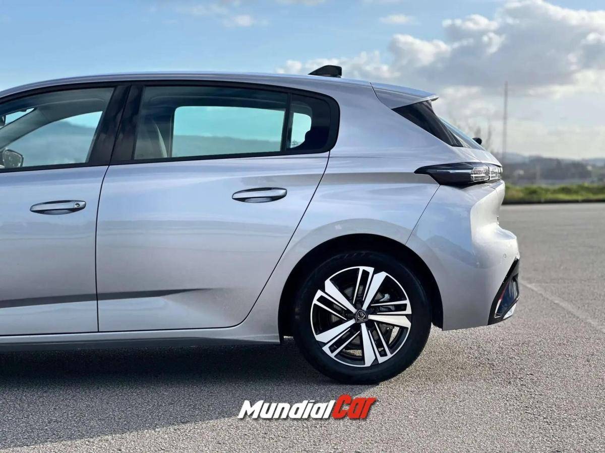 peugeot-308-2022-gasolina-1199cc